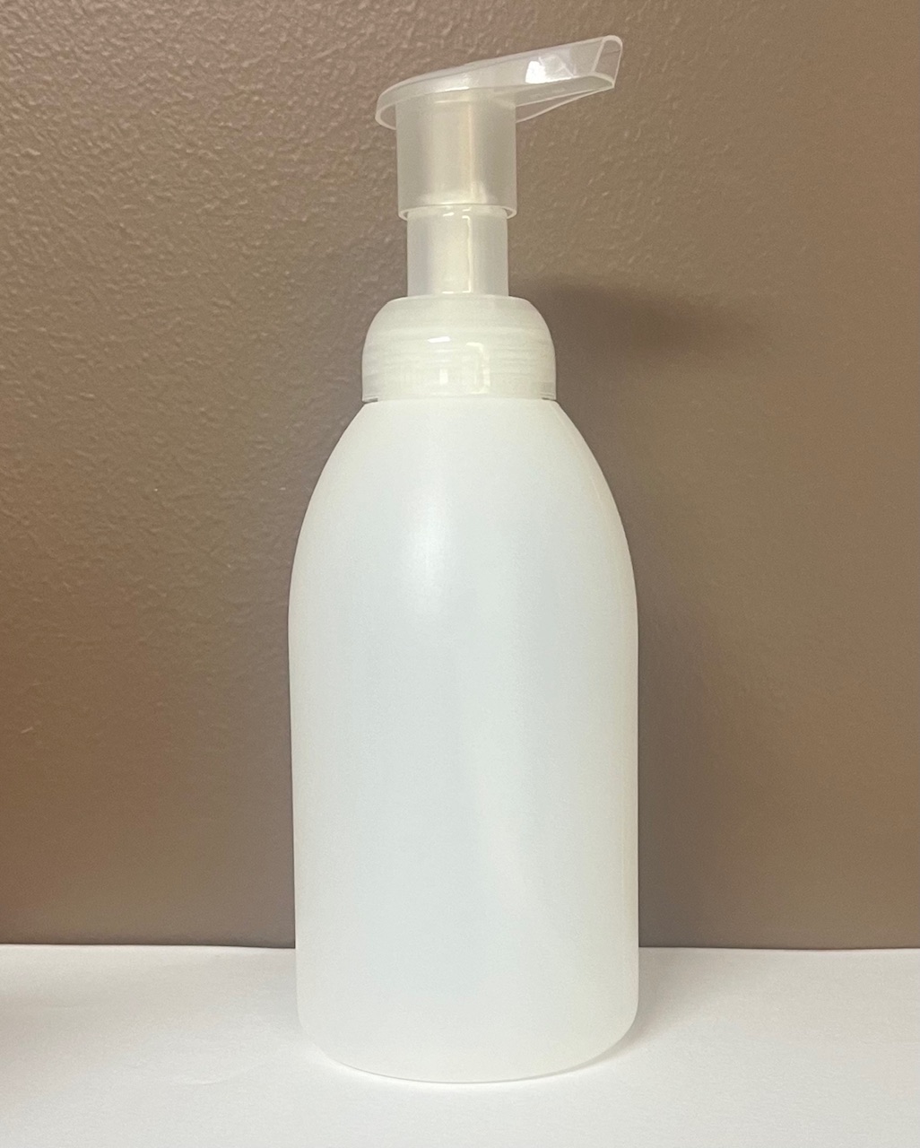 NATURAL, Locking, Foam Pump & Bottle 18.5oz, 550mL (60 Box) - Click Image to Close